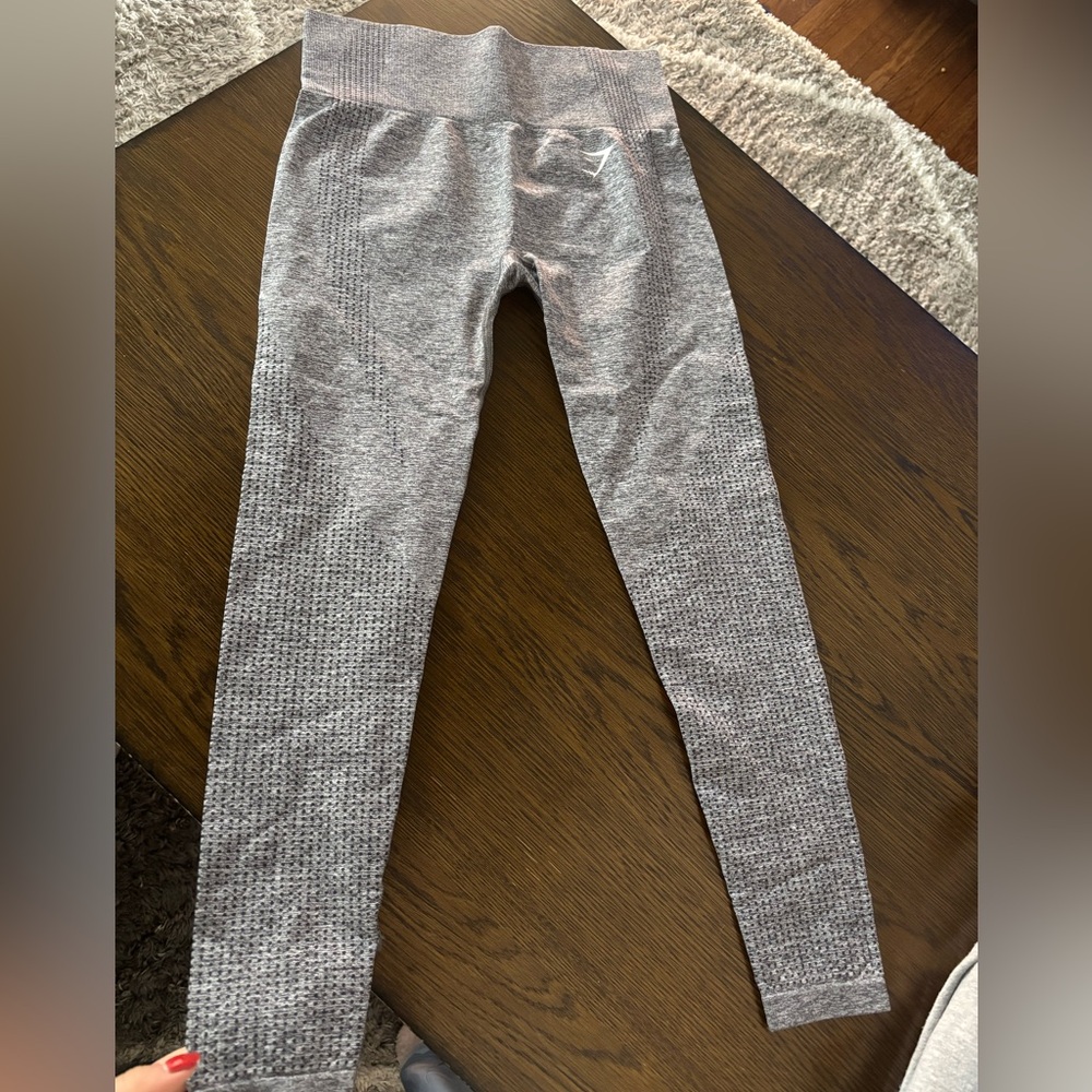 Gymshark Seamless Leggings • Gray Marl